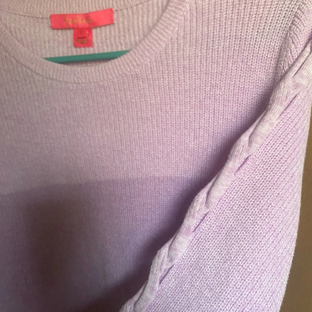 New Lilly Pulitzer Cortina Long Sleeve Sweater Periwinkle
Purple Ombre. Large - Picture 10 of 10